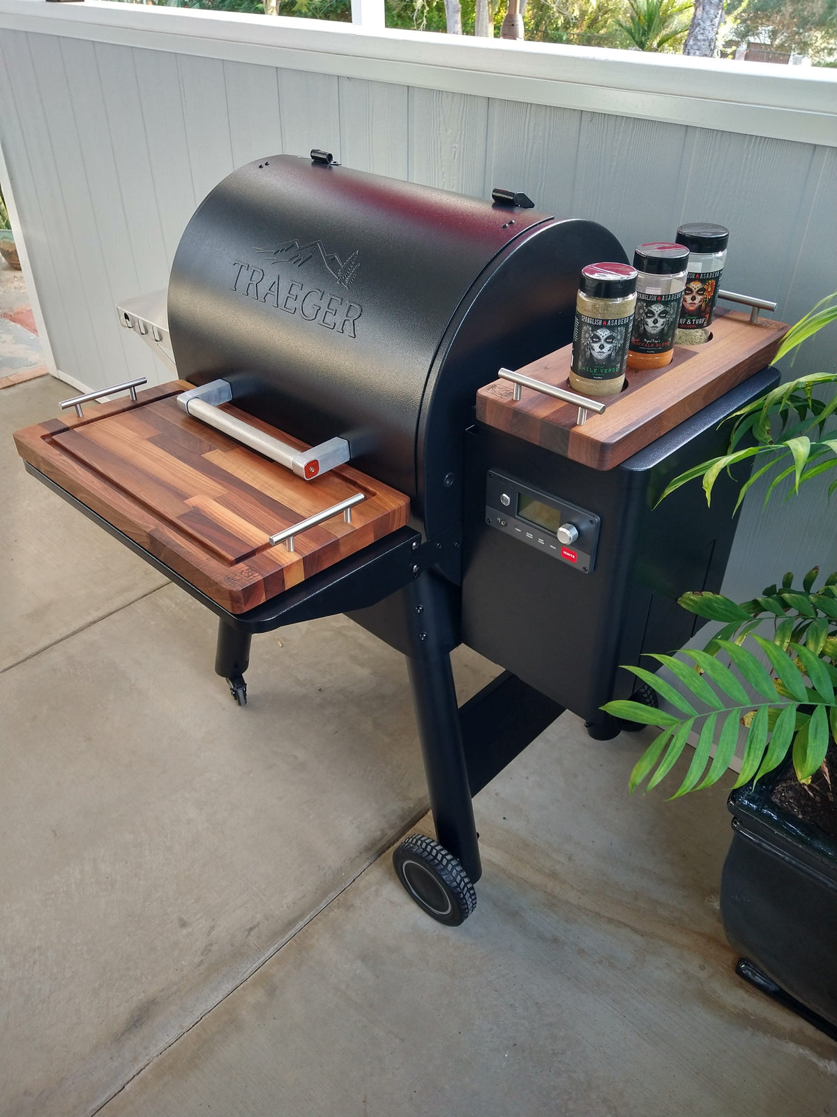 BBQ Boards™ for Traeger Ironwood 650 - Front & Side Boards (Sold As A Pair) | BBQBoards